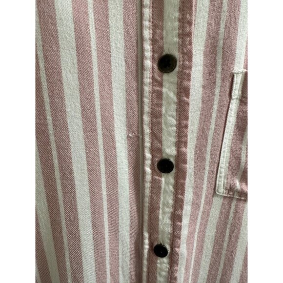 ๐ 2/$20 ๐ Pink and White Striped Long Sleeve Button Down Blouse sz S - Picture 3 of 6